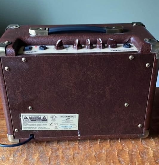 Acoustic Guitar Amplifier - Model A15