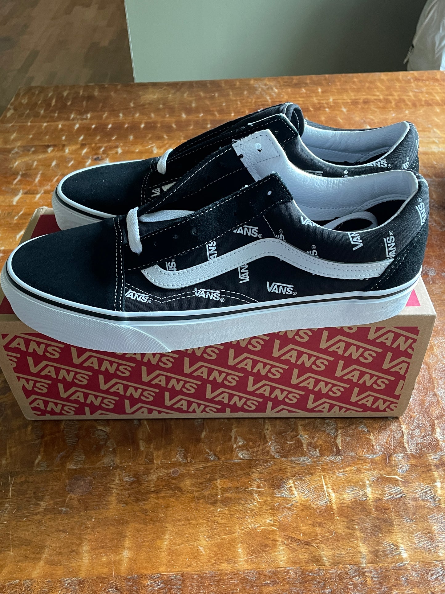 Vans Skate Old Skool - Logo'd Black/True White - sz 8.5