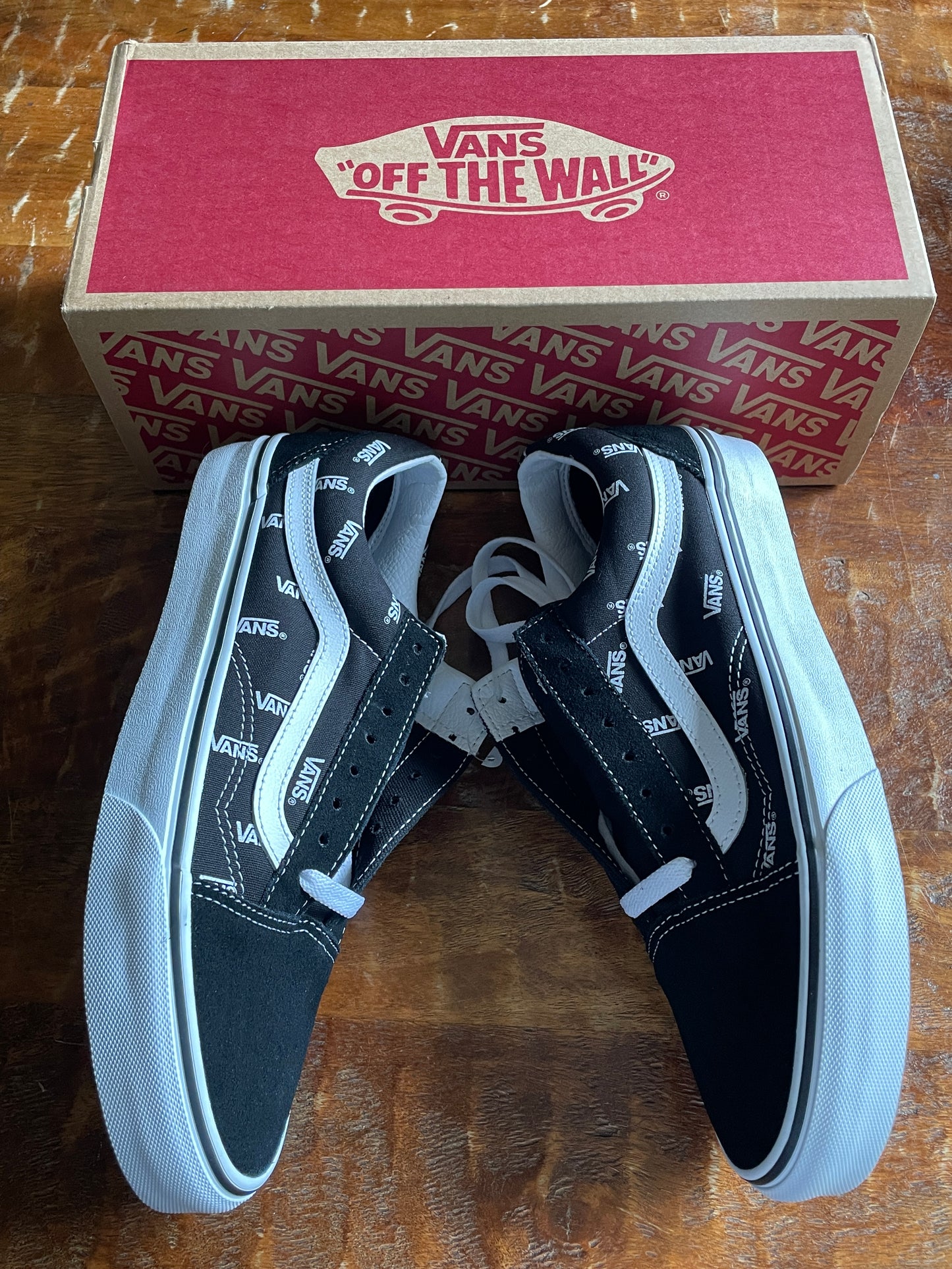 Vans Skate Old Skool - Logo'd Black/True White - sz 8.5