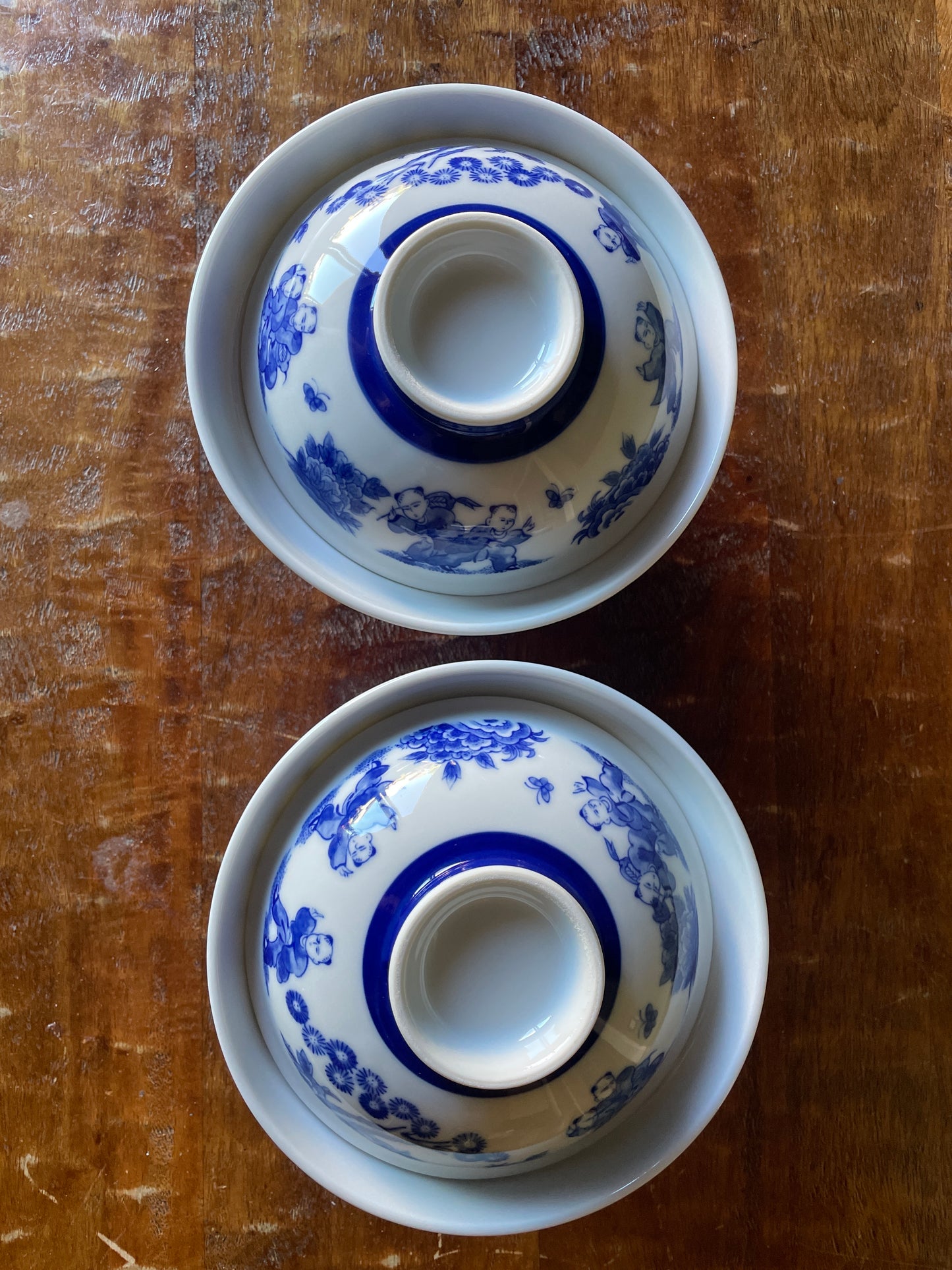 Pair of Japanese Blue & White Porcelain Karako bowls