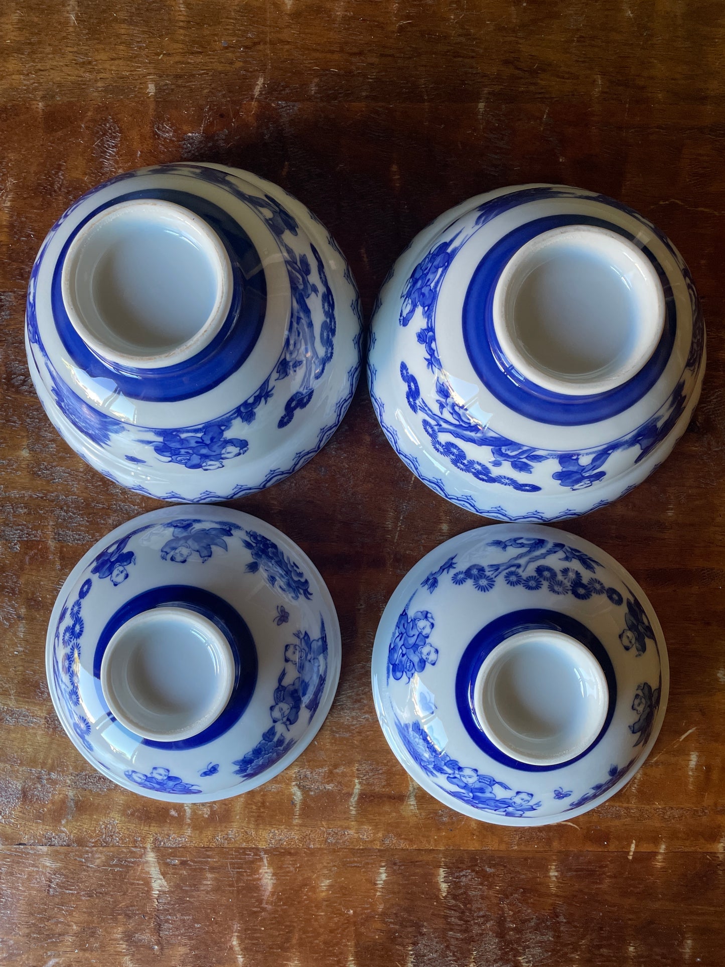 Pair of Japanese Blue & White Porcelain Karako bowls