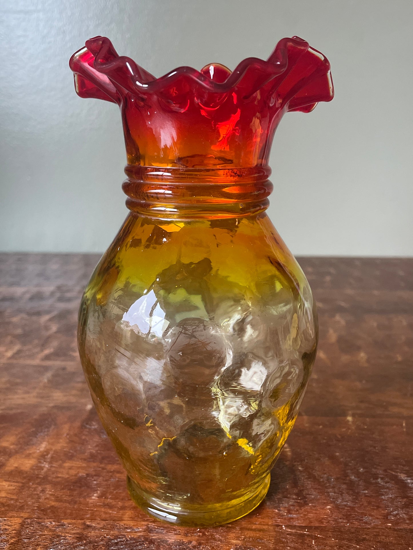 Amberina Thumb Dot Ruffle Edge Glass Vase Large