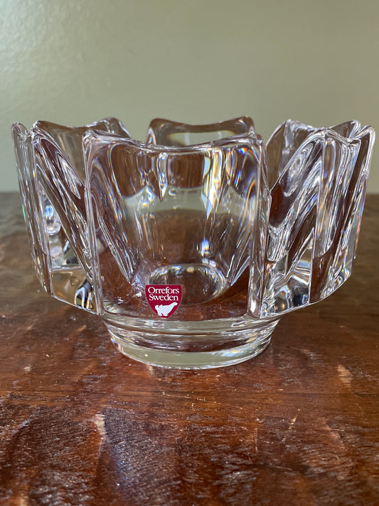 Orrefors Corona Lars Hellstem Shaped Clear 6 Panel Crystal Bowl Signed