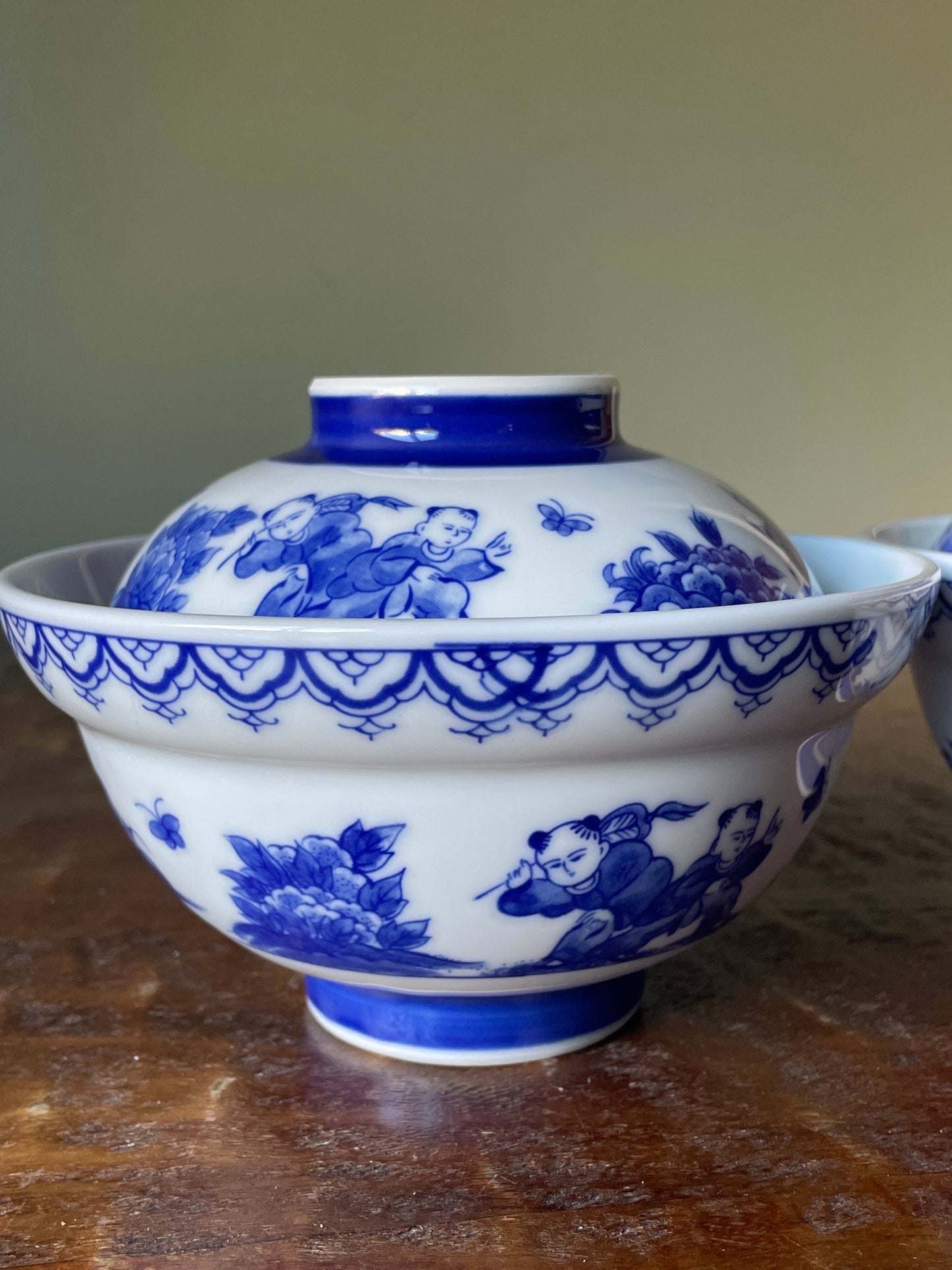 Pair of Japanese Blue & White Porcelain Karako bowls