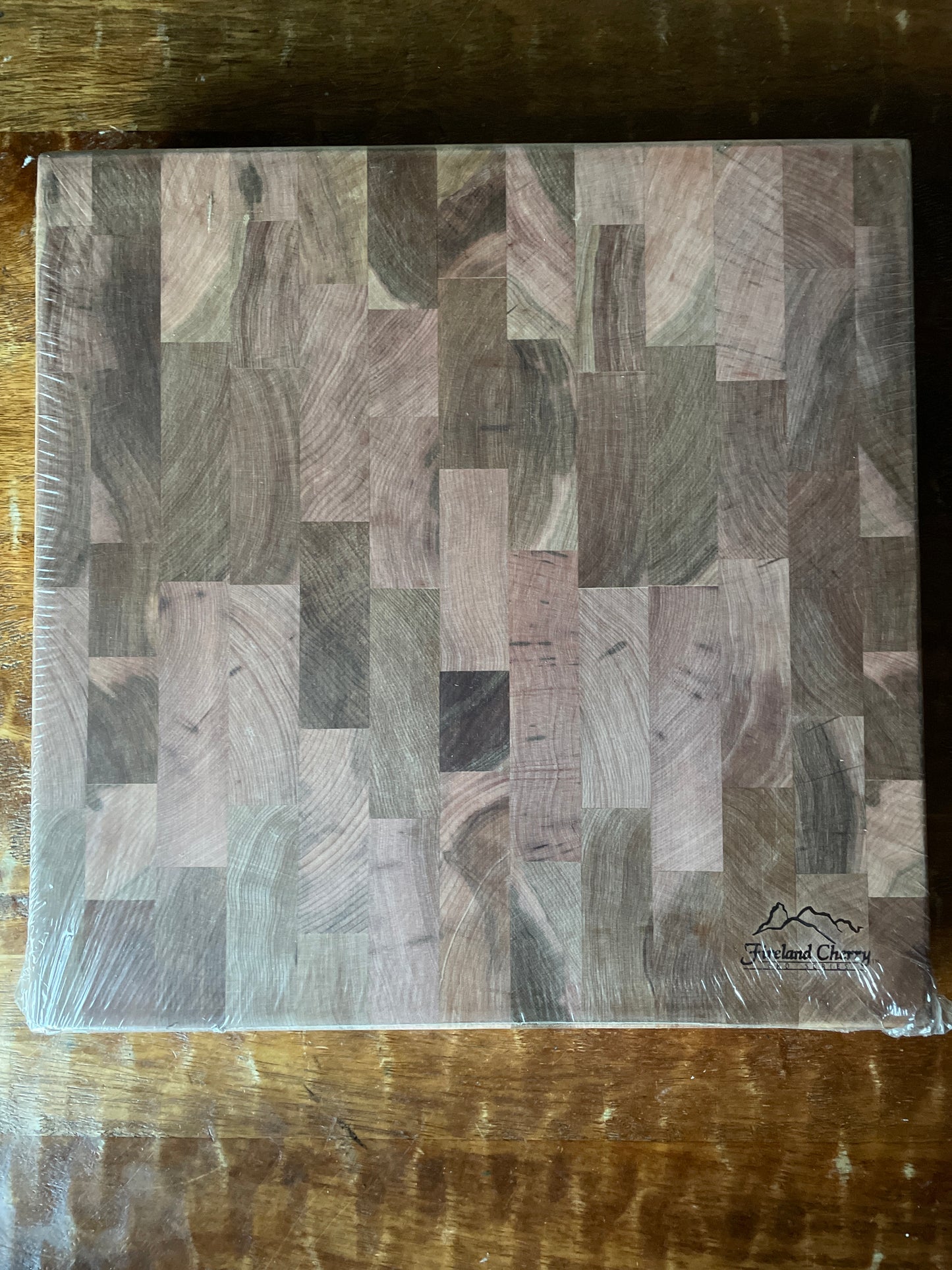 Fireland Cherry Pro Series Butcher Block Cutting Board
